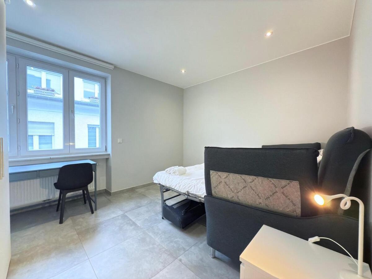 Spacious 3 Bedrooms W Parking In Limpertsberg Apartment *