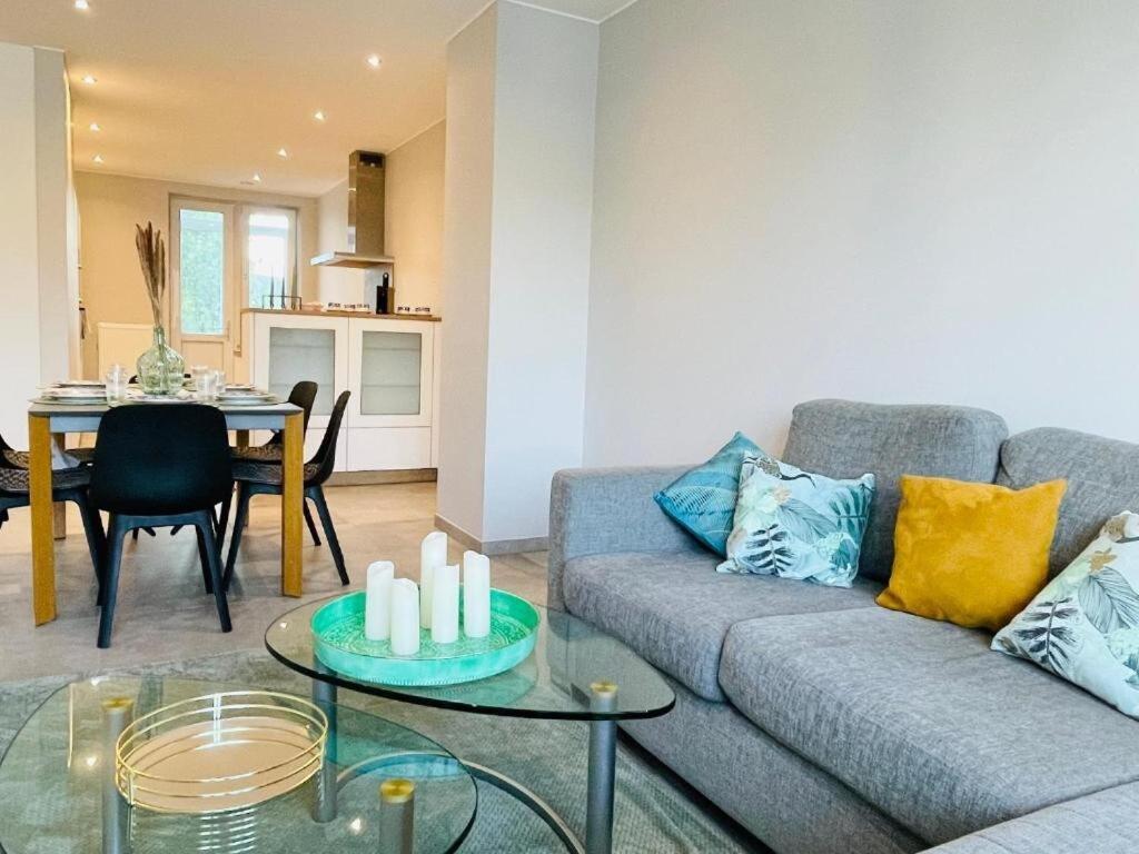 Spacious 3 Bedrooms W Parking In Limpertsberg Apartment